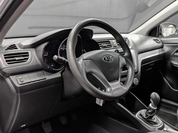 Kia Rio III Рестайлинг с пробегом 2015 года, цена 955 000 рублей, 105216 км, седан, Автокод Объявления