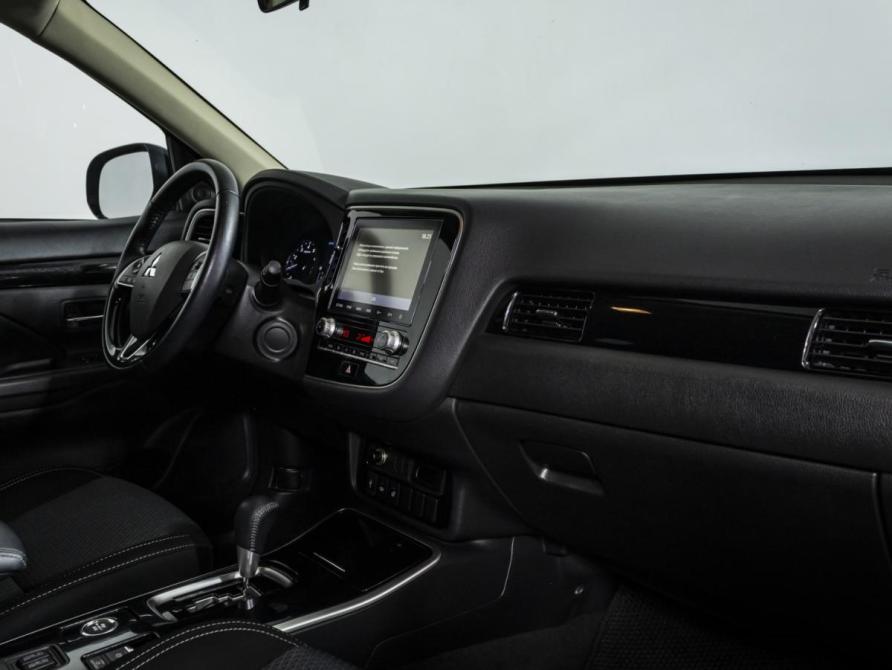 Mitsubishi Outlander III Рестайлинг 3 Москва  - изображение 13