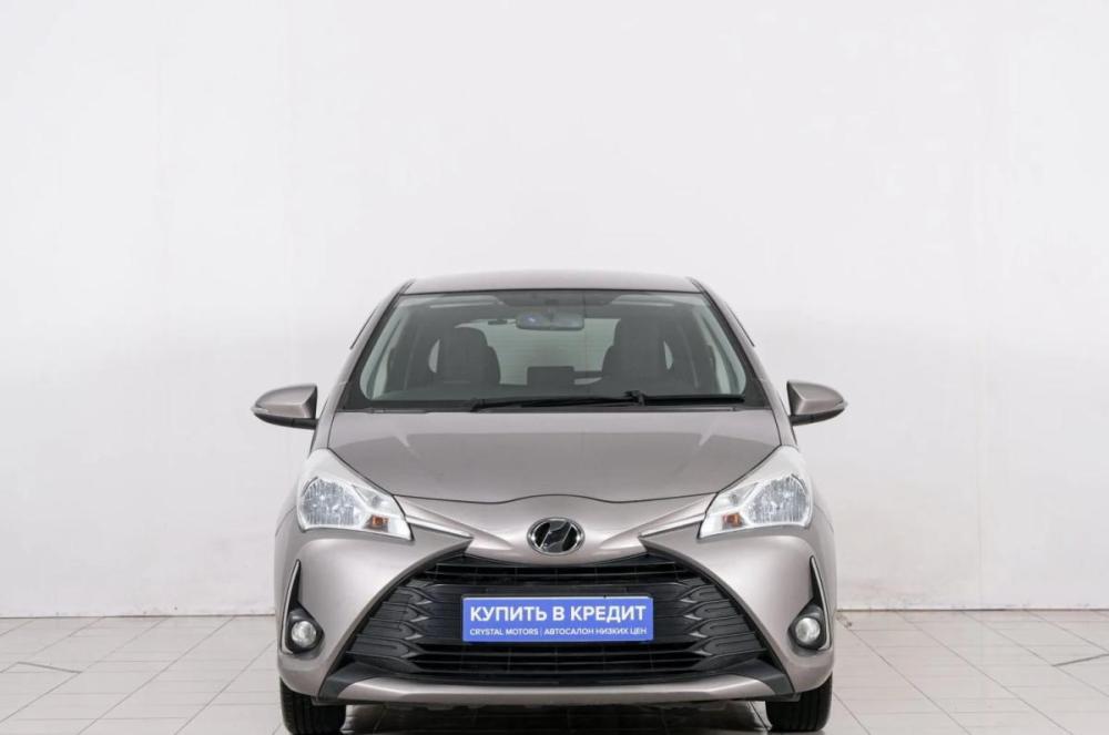 Toyota Vitz III (XP130) Рестайлинг Красноярск  - изображение 2