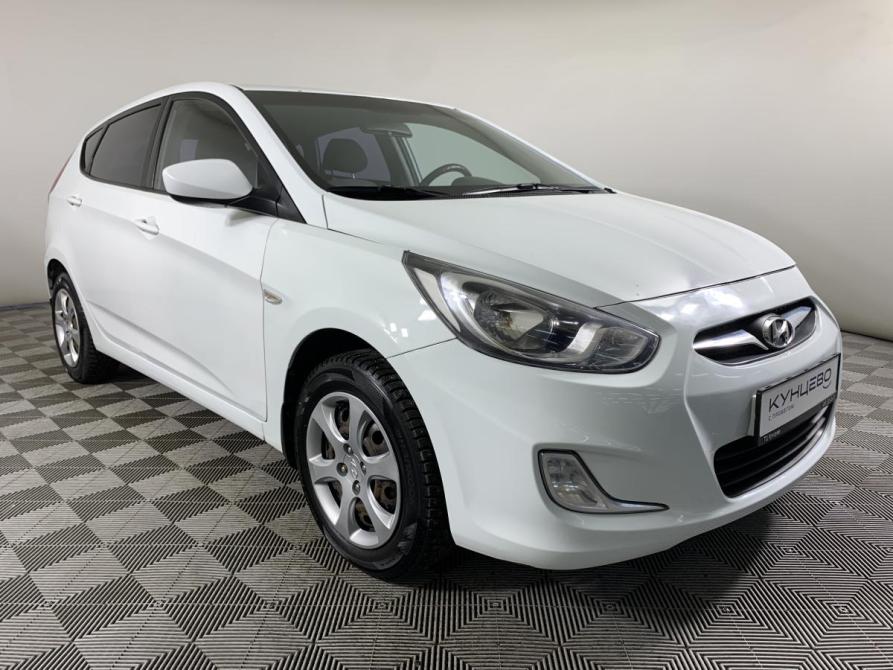 Hyundai Solaris I Москва  - изображение 3