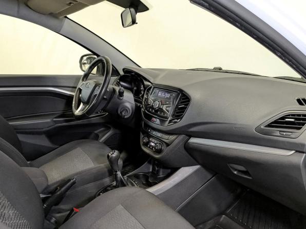 Lada (ВАЗ) Vesta I с пробегом 2021 года, цена 930 000 рублей, 112172 км, универсал, Автокод Объявления