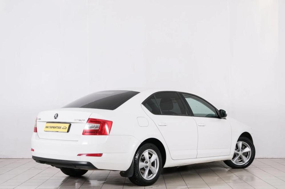 Skoda Octavia III (A7) Красноярск  - изображение 7