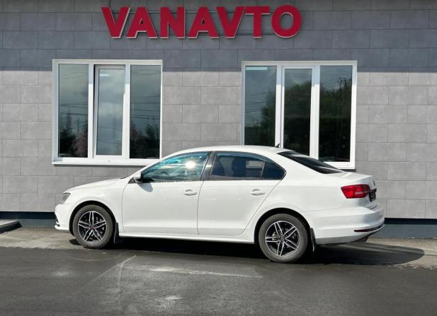 Volkswagen Jetta VI Рестайлинг с пробегом 2015 года, цена 1 090 000 рублей, 190150 км, седан, Автокод Объявления