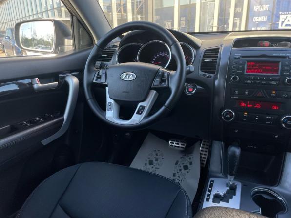 Kia Sorento II Рестайлинг с пробегом 2012 года, цена 1 420 000 рублей, 136000 км, внедорожник, Автокод Объявления