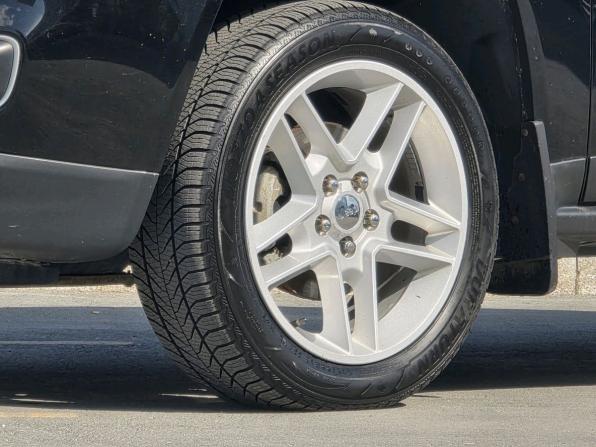Jeep Compass I Рестайлинг 2 с пробегом 2013 года, цена 1 100 000 рублей, 228994 км, внедорожник, Автокод Объявления