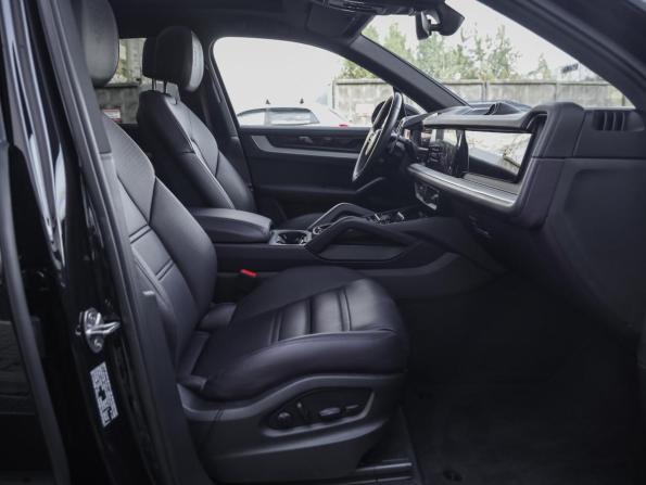 Porsche Cayenne III Рестайлинг с пробегом 2023 года, цена 12 875 000 рублей, 49633 км, внедорожник, Автокод Объявления