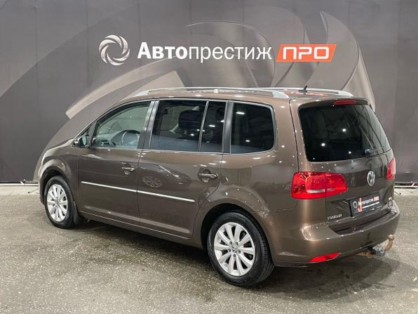 Volkswagen Touran I Рестайлинг 2 с пробегом 2012 года, цена 1 170 000 рублей, 146520 км, компактвэн, Автокод Объявления