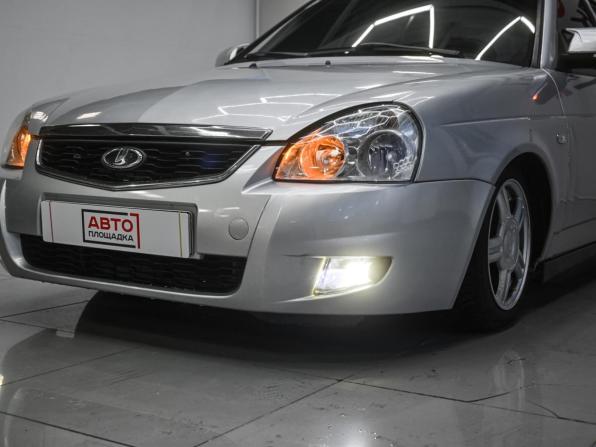 Lada (ВАЗ) Priora I с пробегом 2011 года, цена 399 000 рублей, 227722 км, хэтчбек, Автокод Объявления