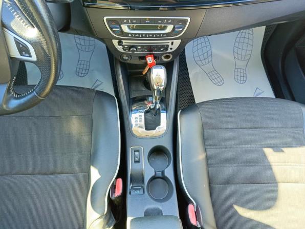 Renault Fluence I с пробегом 2013 года, цена 654 995 рублей, 231563 км, седан, Автокод Объявления