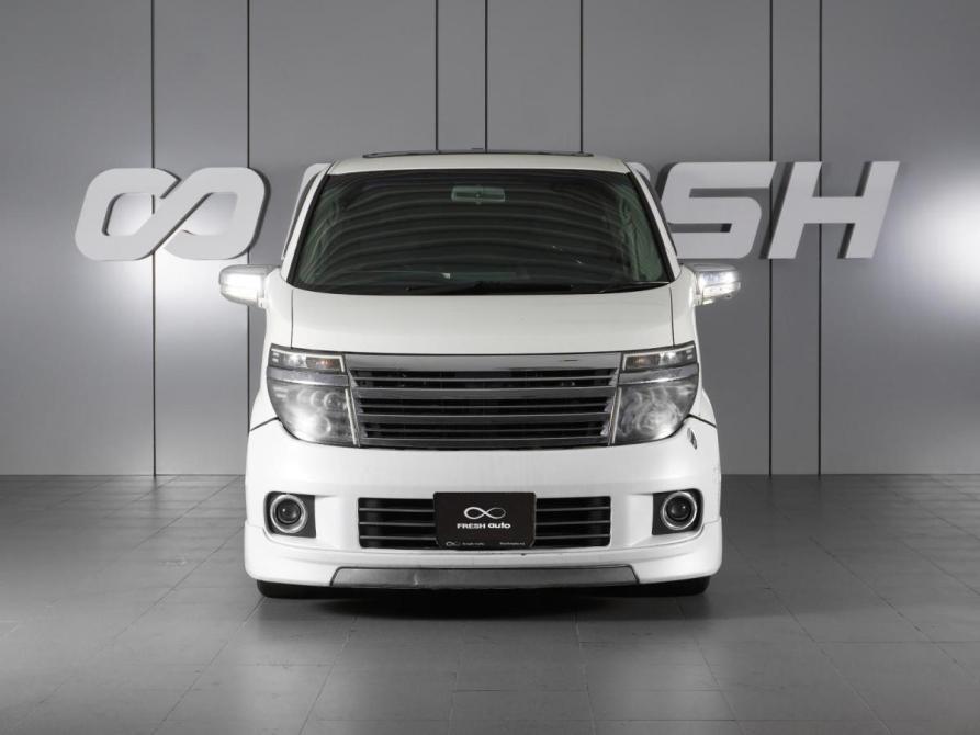 Nissan Elgrand II (E51) Минеральные Воды  - изображение 3