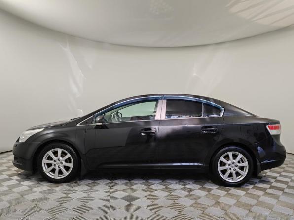 Toyota Avensis III с пробегом 2011 года, цена 1 035 000 рублей, 175542 км, седан, Автокод Объявления