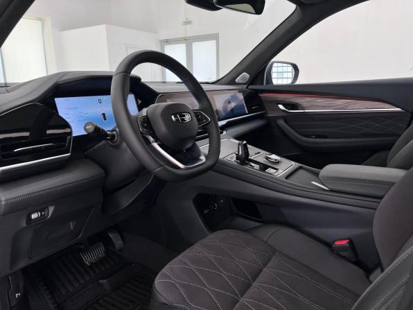 Geely Monjaro I Рестайлинг с пробегом 2026 года, цена 4 656 000 рублей, 15 км, внедорожник, Автокод Объявления