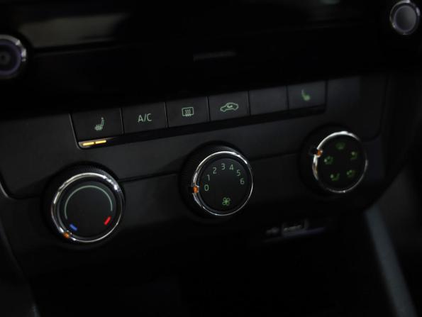 Skoda Octavia III (A7) Рестайлинг с пробегом 2019 года, цена 1 556 000 рублей, 74702 км, лифтбек, Автокод Объявления