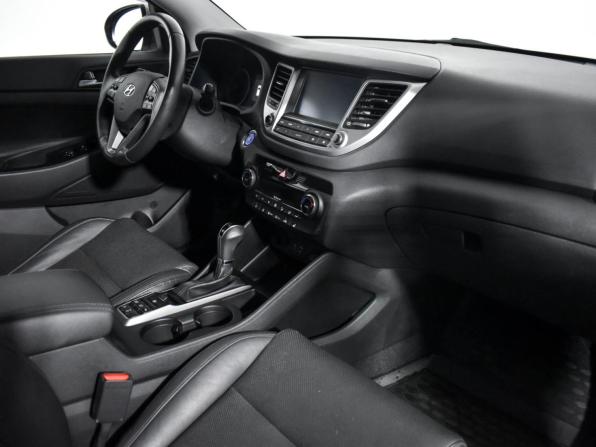 Hyundai Tucson III с пробегом 2017 года, цена 2 100 000 рублей, 147000 км, внедорожник, Автокод Объявления