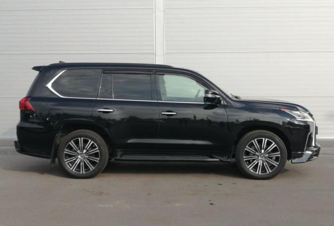 Lexus LX III Рестайлинг 2 с пробегом 2017 года, цена 7 480 000 рублей, 131077 км, внедорожник, Автокод Объявления
