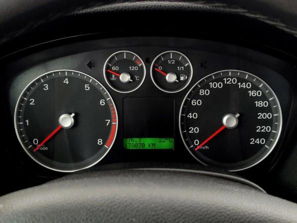 Ford Focus II с пробегом 2006 года, цена 390 000 рублей, 178070 км, хэтчбек, Автокод Объявления