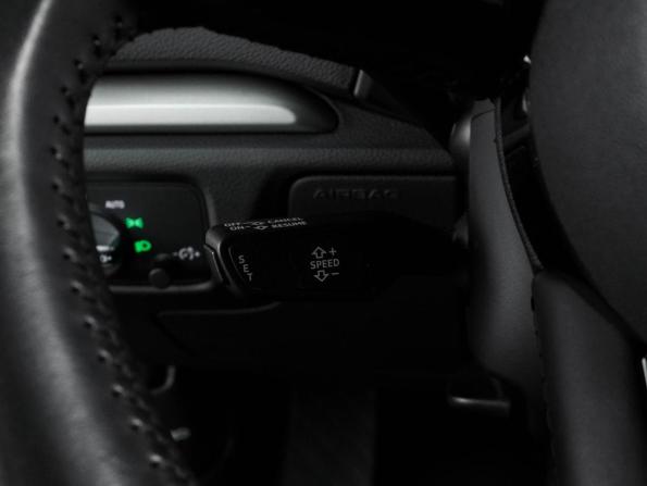 Audi A3 III (8V) Рестайлинг с пробегом 2019 года, цена 1 929 000 рублей, 150691 км, седан, Автокод Объявления