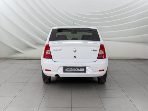 Renault Logan I Рестайлинг с пробегом 2015 года, цена 709 000 рублей, 56764 км, седан, Автокод Объявления