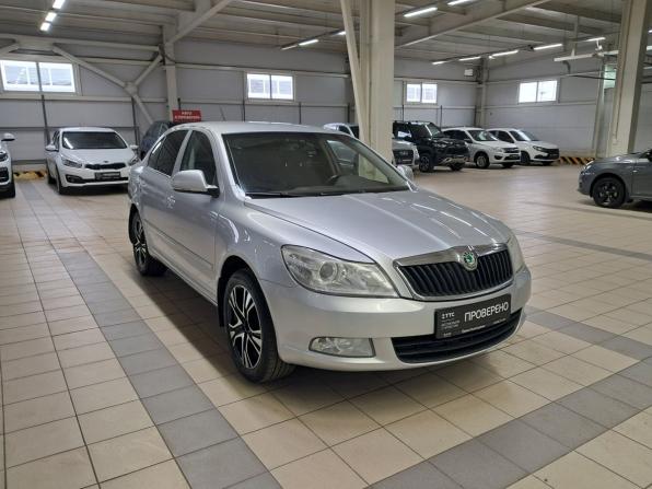 Skoda Octavia II (A5) Рестайлинг с пробегом 2011 года, цена 790 000 рублей, 232061 км, лифтбек, Автокод Объявления