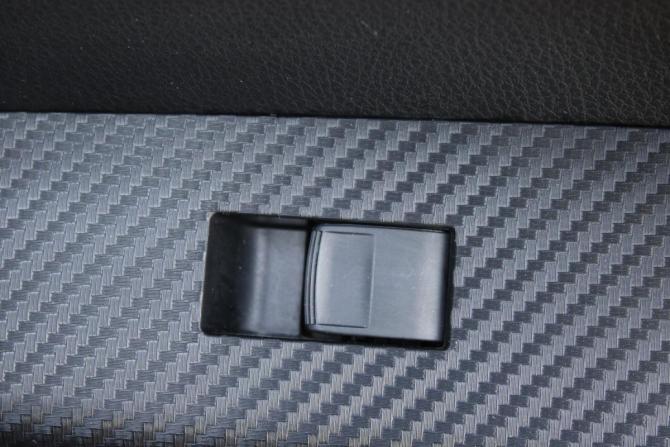 Toyota RAV4 IV (XA40) с пробегом 2015 года, цена 1 840 000 рублей, 105883 км, внедорожник, Автокод Объявления