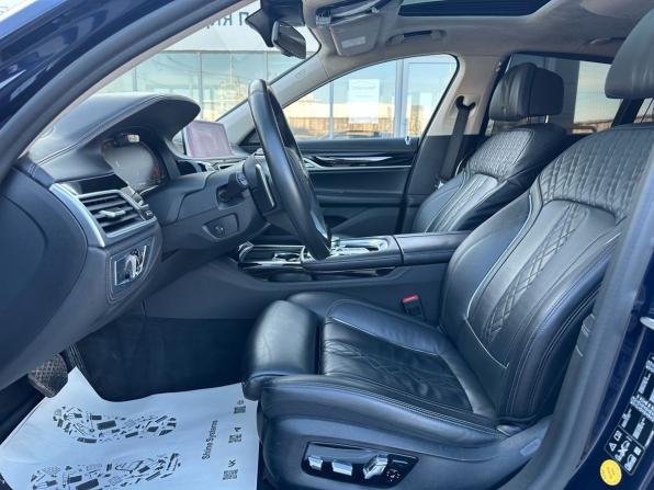 BMW 7 серии VI (G11/G12) Рестайлинг с пробегом 2019 года, цена 5 990 000 рублей, 125762 км, седан, Автокод Объявления