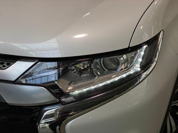 Mitsubishi Outlander III Рестайлинг 3 с пробегом 2019 года, цена 2 220 000 рублей, 175133 км, внедорожник, Автокод Объявления