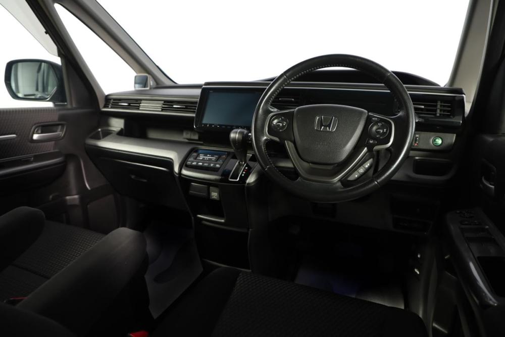 Honda Stepwgn V Новосибирск  - изображение 10