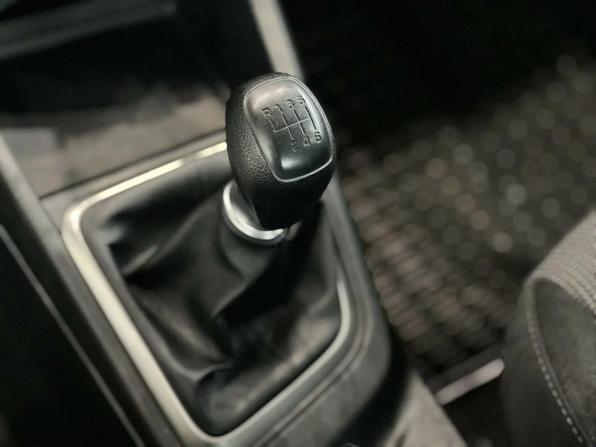Hyundai Solaris II с пробегом 2018 года, цена 1 095 000 рублей, 116230 км, седан, Автокод Объявления