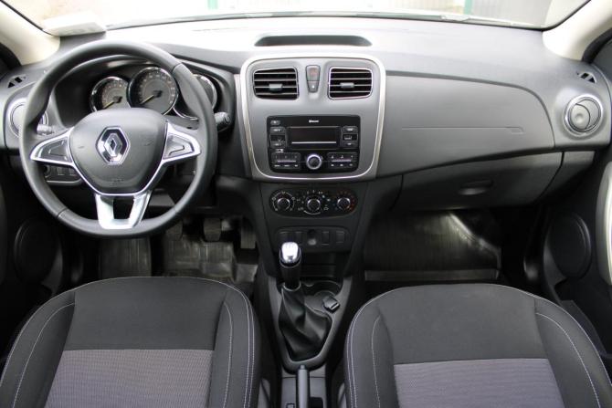Renault Sandero II Рестайлинг с пробегом 2021 года, цена 1 369 000 рублей, 55825 км, хэтчбек, Автокод Объявления