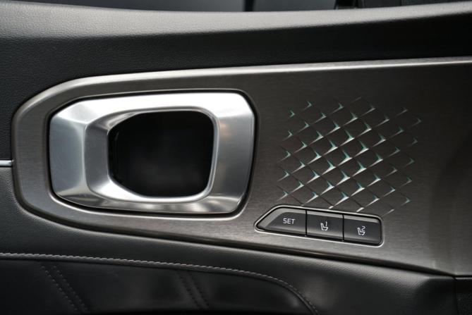 Kia Sorento IV с пробегом 2020 года, цена 3 850 000 рублей, 137240 км, внедорожник, Автокод Объявления