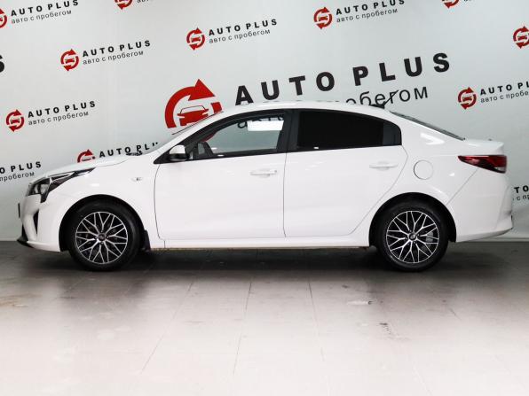 Kia Rio IV Рестайлинг с пробегом 2021 года, цена 1 539 000 рублей, 159541 км, седан, Автокод Объявления