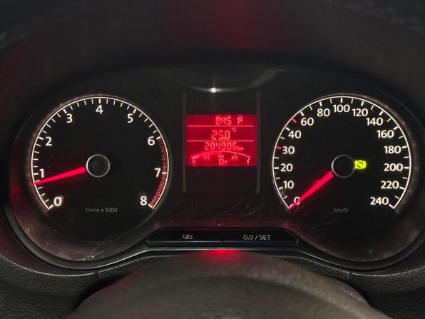 Volkswagen Polo V с пробегом 2012 года, цена 730 000 рублей, 204910 км, седан, Автокод Объявления