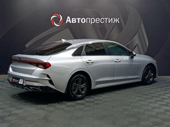 Kia K5 III с пробегом 2021 года, цена 2 080 000 рублей, 128400 км, седан, Автокод Объявления