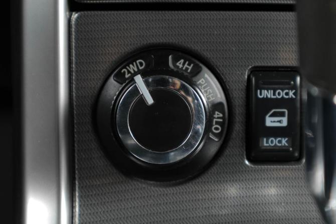Nissan Navara (Frontier) III (D40) Рестайлинг с пробегом 2011 года, цена 1 729 000 рублей, 203400 км, offers.body_type.unknown, Автокод Объявления