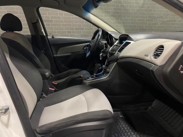 Chevrolet Cruze I с пробегом 2012 года, цена 800 000 рублей, 198231 км, хэтчбек, Автокод Объявления