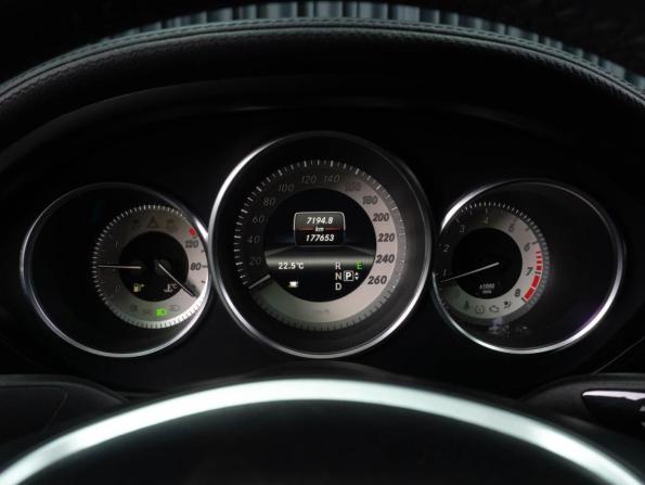 Mercedes-Benz CLS II (C218) с пробегом 2012 года, цена 2 194 000 рублей, 177653 км, седан, Автокод Объявления