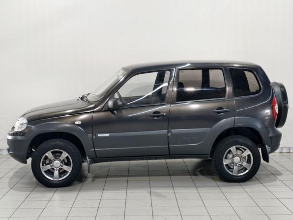 Chevrolet Niva I Рестайлинг с пробегом 2011 года, цена 540 100 рублей, 96301 км, внедорожник, Автокод Объявления