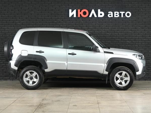 Lada (ВАЗ) Niva Travel I с пробегом 2021 года, цена 970 000 рублей, 80467 км, внедорожник, Автокод Объявления