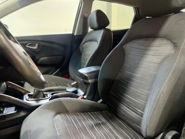 Hyundai ix35 I Рестайлинг с пробегом 2013 года, цена 1 329 900 рублей, 198000 км, внедорожник, Автокод Объявления