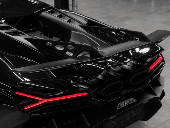 Lamborghini Revuelto с пробегом 2025 года, цена 84 000 000 рублей, 605 км, купе, Автокод Объявления