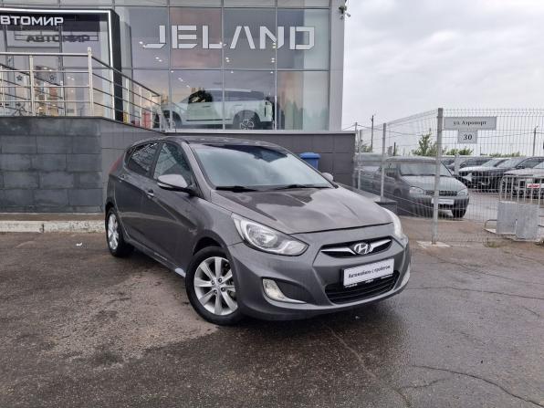Hyundai Solaris I с пробегом 2012 года, цена 700 000 рублей, 173266 км, хэтчбек, Автокод Объявления