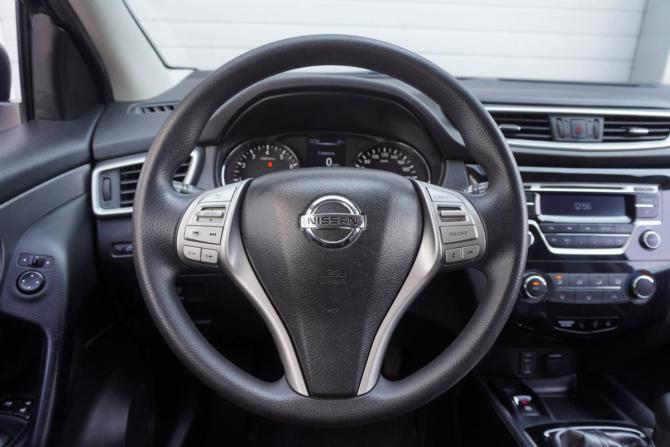 Nissan Qashqai II с пробегом 2016 года, цена 1 350 000 рублей, 121602 км, внедорожник, Автокод Объявления