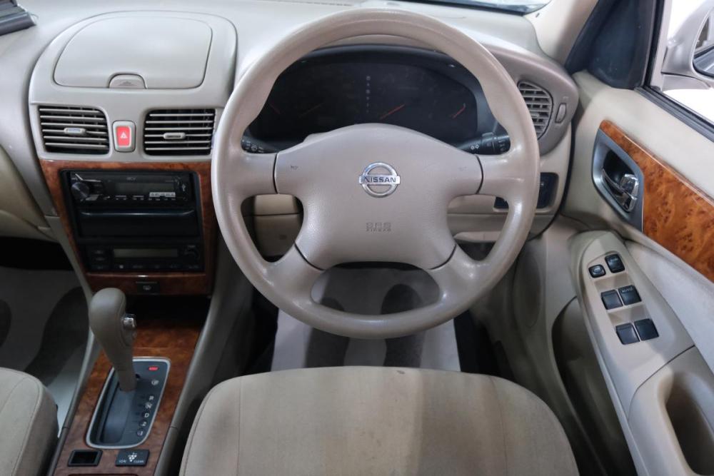 Nissan Bluebird Sylphy I (G10) Омск  - изображение 12