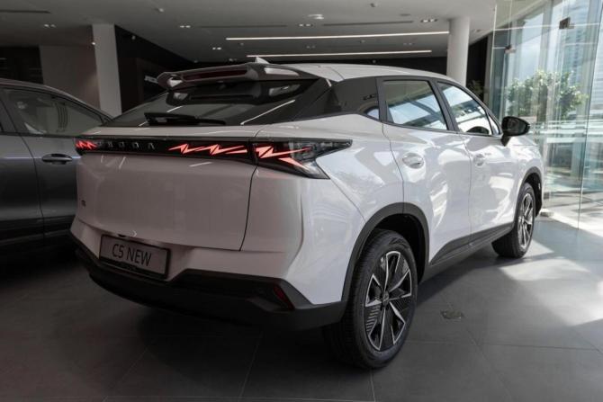 Новый Omoda C5 II 2026 года, цена 2 822 630 рублей, внедорожник, Автокод Объявления