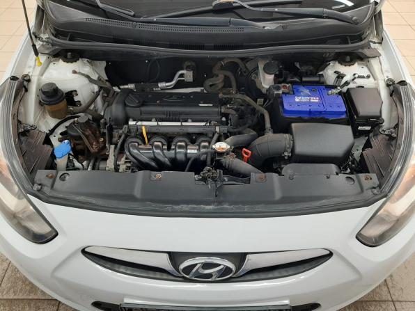 Hyundai Solaris I с пробегом 2013 года, цена 740 000 рублей, 192349 км, седан, Автокод Объявления