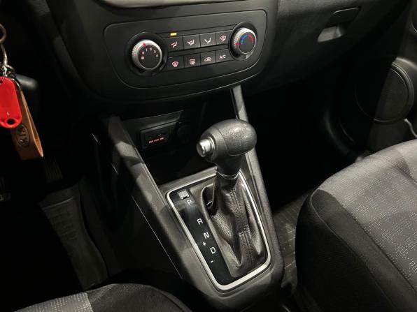 Kia Venga I Рестайлинг с пробегом 2016 года, цена 1 099 000 рублей, 114653 км, минивэн, Автокод Объявления