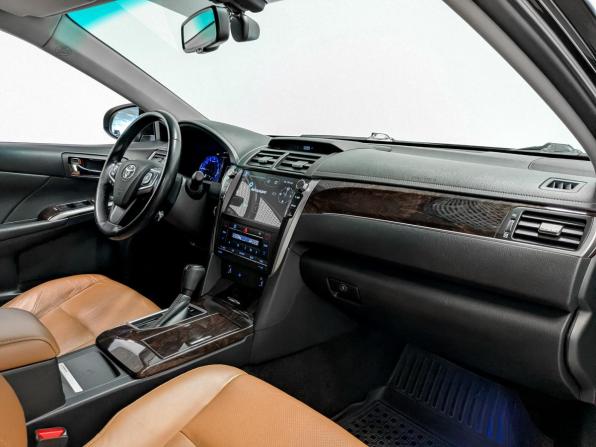 Toyota Camry VII (XV50) Рестайлинг 2 с пробегом 2018 года, цена 2 750 000 рублей, 109244 км, седан, Автокод Объявления