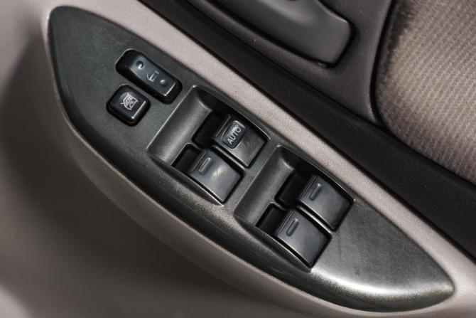 Toyota Platz с пробегом 2002 года, цена 249 000 рублей, 238000 км, седан, Автокод Объявления