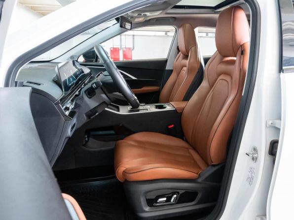 Omoda C5 I с пробегом 2023 года, цена 1 807 000 рублей, 17174 км, внедорожник, Автокод Объявления