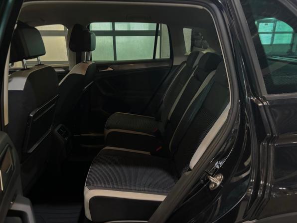 Volkswagen Tiguan II с пробегом 2019 года, цена 2 399 000 рублей, 150000 км, внедорожник, Автокод Объявления